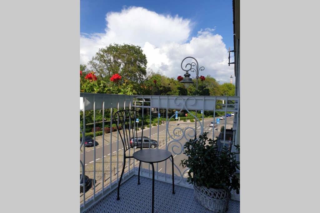 Apartament W Kamienicy Przy Plantach Kalisz Exterior foto
